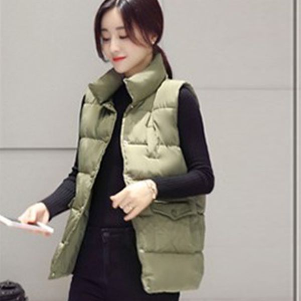 autumn winter women sleeveless down jackets vest thick warm casual waistcoat female stand collar parkas outwear plus size 4xl, Black;white
autumn winter women sleeveless down jackets vest thick warm casual waistcoat female stand collar parkas outwear plus size 4xl, Black;white