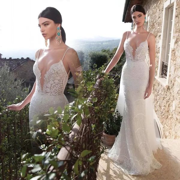 backless mermaid wedding dresses 2018 spaghetti straps custom made sweep train lace appliqued sleeveless bridal gowns, White
backless mermaid wedding dresses 2018 spaghetti straps custom made sweep train lace appliqued sleeveless bridal gowns, White
