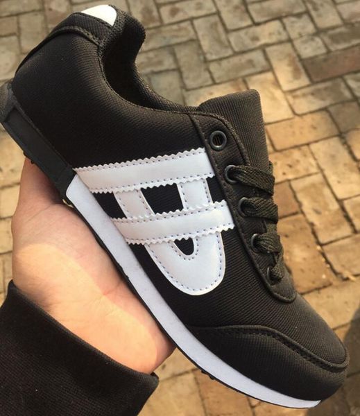 factory custom neutral couple shoes men women casual suede gazelle black grey red yellow lightweight walking hiking shoes 36-45
factory custom neutral couple shoes men women casual suede gazelle black grey red yellow lightweight walking hiking shoes 36-45