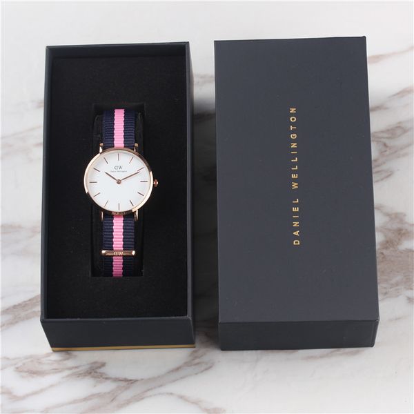 New 32MM Woman Colorful Nylon Quartz Watches Women Luxury Brand Female Clock Relogio Montre Femme Lady Wristwatches With Original Box
New 32MM Woman Colorful Nylon Quartz Watches Women Luxury Brand Female Clock Relogio Montre Femme Lady Wristwatches With Original Box