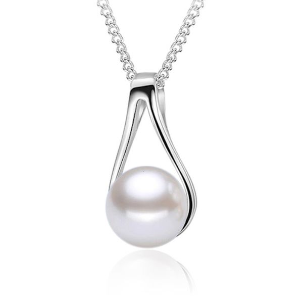 100% 925 sterling silver fashion imitation pearl ladies`pendant necklaces short chain jewelry gift wholesale
100% 925 sterling silver fashion imitation pearl ladies`pendant necklaces short chain jewelry gift wholesale