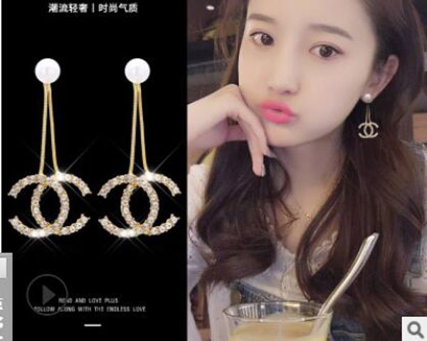 Earrings female temperament web celebrity ear studs Korean personality hipster simple ear pendant tassela long earrings accessories
Earrings female temperament web celebrity ear studs Korean personality hipster simple ear pendant tassela long earrings accessories