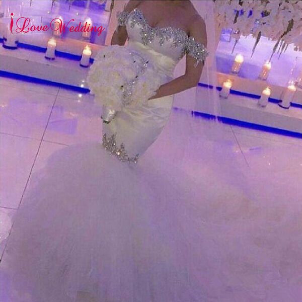 gorgeous 2018 sweetheart sliver diamond beaded off the shoulder white satin custom made mermaid wedding dresses
gorgeous 2018 sweetheart sliver diamond beaded off the shoulder white satin custom made mermaid wedding dresses