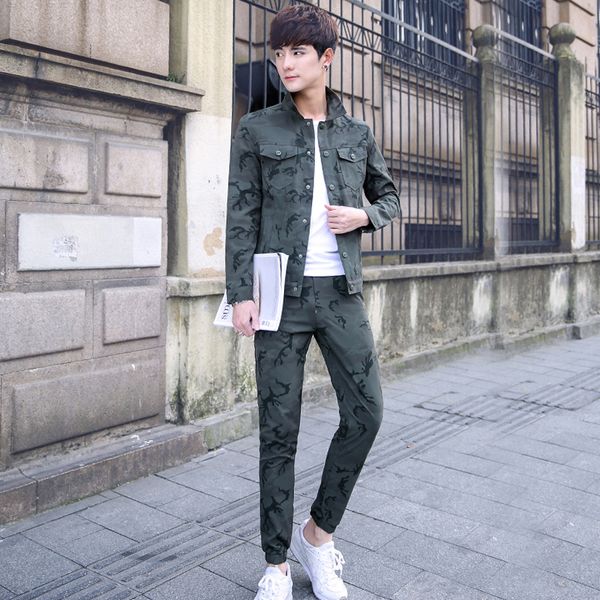 2018 new camouflage printed men set causal patchwork jacket men 2pcs tracksuit plus size green long pants clothing suit, Gray
2018 new camouflage printed men set causal patchwork jacket men 2pcs tracksuit plus size green long pants clothing suit, Gray