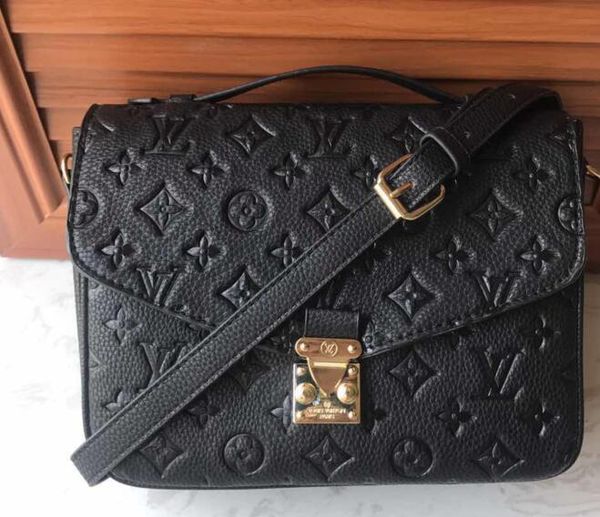 

Women's Shoulder Bags Crossbody Fashion Brand Designer Luxury Hotsale Classical Small Handbags Clutch Satchel Totes Hobos Backpack 01