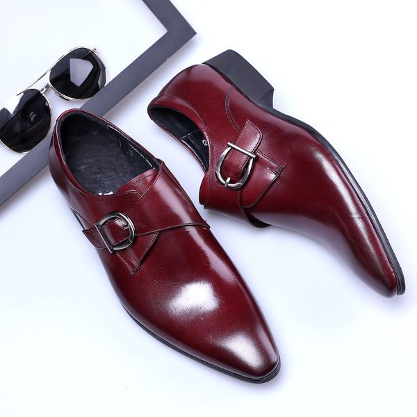 man dress shoes black red man loafers flats spring autumn slip on classic shoes for male rubber sole pu suit footwear
man dress shoes black red man loafers flats spring autumn slip on classic shoes for male rubber sole pu suit footwear