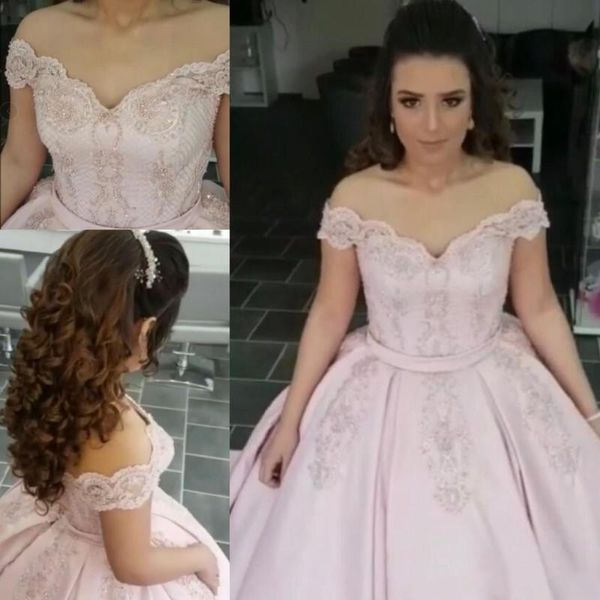 

blush pink prom dresses with beading sequins off shoulder satin evening dress capped lace appliques lace up back quinceanera party gowns, Black