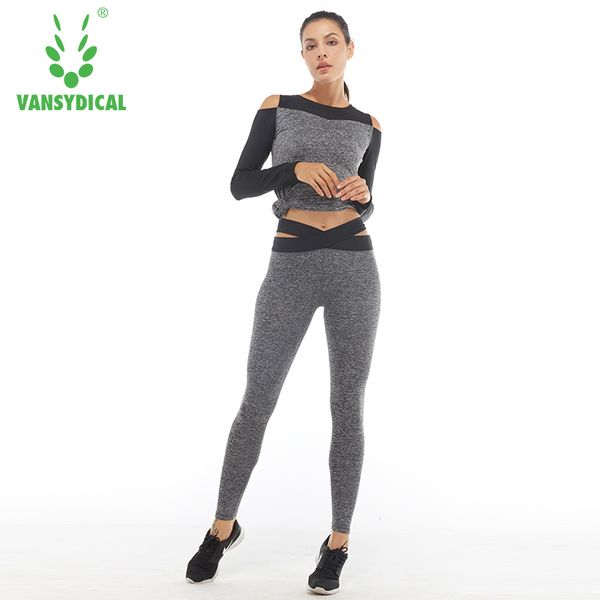 brand 2018 women's sport suits fitness yoga set sportswear training running tights quick dry striped gym jogging clothes 4pcs, Black;blue
brand 2018 women's sport suits fitness yoga set sportswear training running tights quick dry striped gym jogging clothes 4pcs, Black;blue