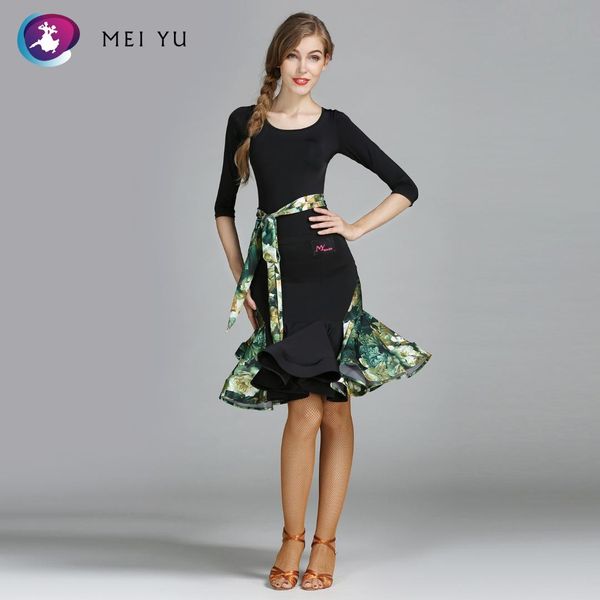 mei yu my763 and my764 2 pcs/set latin dance one-piece costume leotard and skirt suits dancing dress ballroom costumes, Black;red
mei yu my763 and my764 2 pcs/set latin dance one-piece costume leotard and skirt suits dancing dress ballroom costumes, Black;red