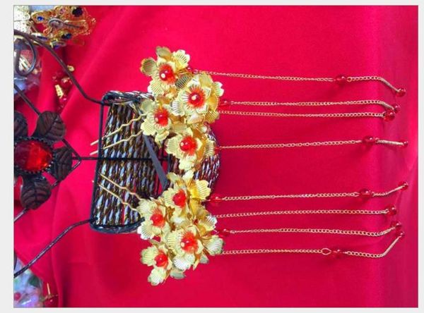 chinese brides wedding accessories, chinese headwear earrings, retro costume, red glass beads, Slivery;golden
chinese brides wedding accessories, chinese headwear earrings, retro costume, red glass beads, Slivery;golden