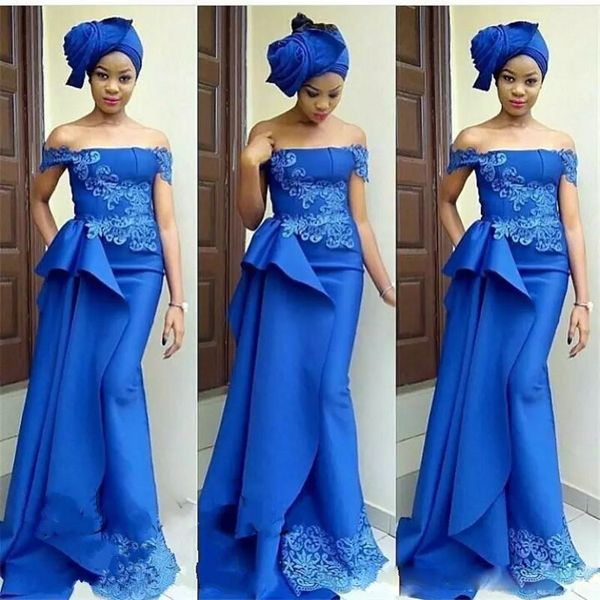 royal blue русалка вечерние платья с плеча кружева аппликации атласное платье выпускного вечера длинные дешевые африканские вечерние платья, Black;red
royal blue русалка вечерние платья с плеча кружева аппликации атласное платье выпускного вечера длинные дешевые африканские вечерние платья, Black;red