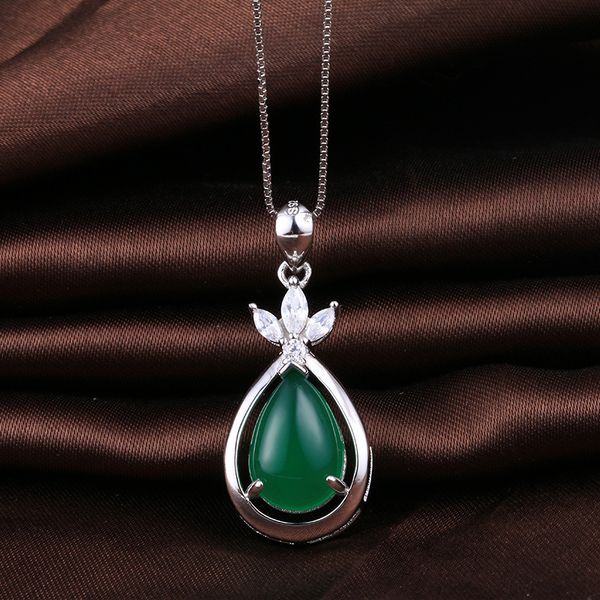 mother's day gift: natural water drop shaped green chalcedony pendant elegant elegant pendant 925 silver necklace
mother's day gift: natural water drop shaped green chalcedony pendant elegant elegant pendant 925 silver necklace