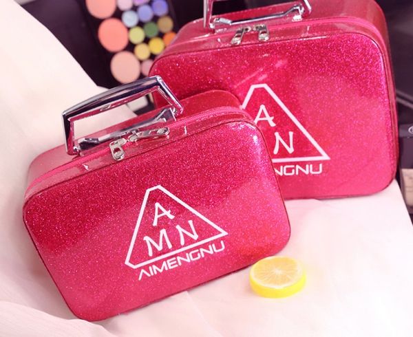 2018 new korean version of fashion minimalist makeup bag handheld large capacity convenient deskcosmetics storage box
2018 new korean version of fashion minimalist makeup bag handheld large capacity convenient deskcosmetics storage box
