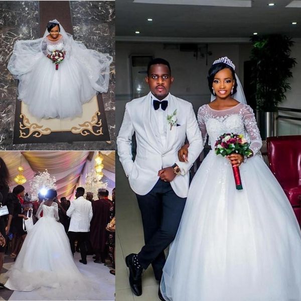 lace ball gown wedding dresses jewel long sleeve sweep train bridal gowns with lace applique plus size wedding gowns, White
lace ball gown wedding dresses jewel long sleeve sweep train bridal gowns with lace applique plus size wedding gowns, White