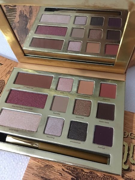 YARDGIRL SWAMP QUEEN 12 Colors Eye Shadow Makeup Shimmer Matte Eyeshadow Earth Color Eyeshadow Palette Cosmetic Makeup.
YARDGIRL SWAMP QUEEN 12 Colors Eye Shadow Makeup Shimmer Matte Eyeshadow Earth Color Eyeshadow Palette Cosmetic Makeup.