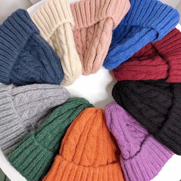 autumn and winter knitted pure color korean version woollen hat ins female students lovely leisure wear warm yuppie hat, Blue;gray
autumn and winter knitted pure color korean version woollen hat ins female students lovely leisure wear warm yuppie hat, Blue;gray