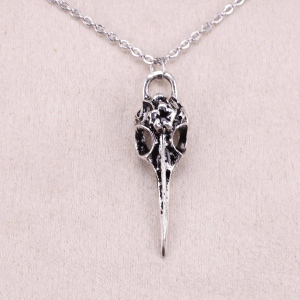 new fashion silver pendant skeleton bird dagger 41*12mm necklace women exquisite choker necklace jewelry
new fashion silver pendant skeleton bird dagger 41*12mm necklace women exquisite choker necklace jewelry