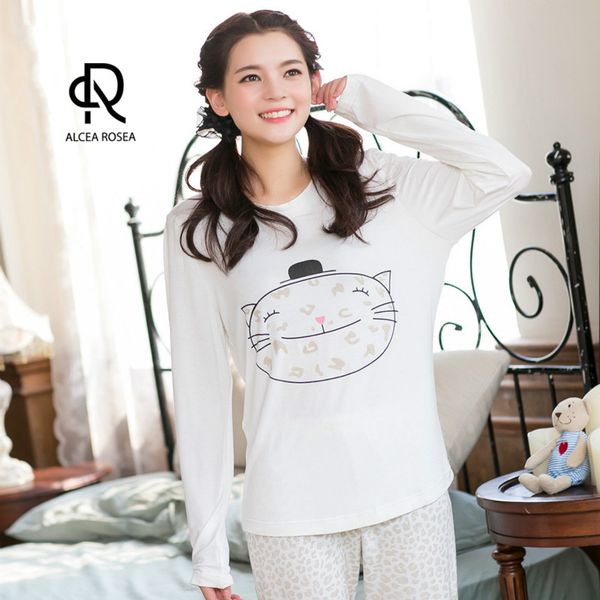 alcea rosea cotton pajamas set for women slim home wear long sleeve t-shirt and pants 2018 autumn new pajamas cartoon ar1123, Blue;gray
alcea rosea cotton pajamas set for women slim home wear long sleeve t-shirt and pants 2018 autumn new pajamas cartoon ar1123, Blue;gray