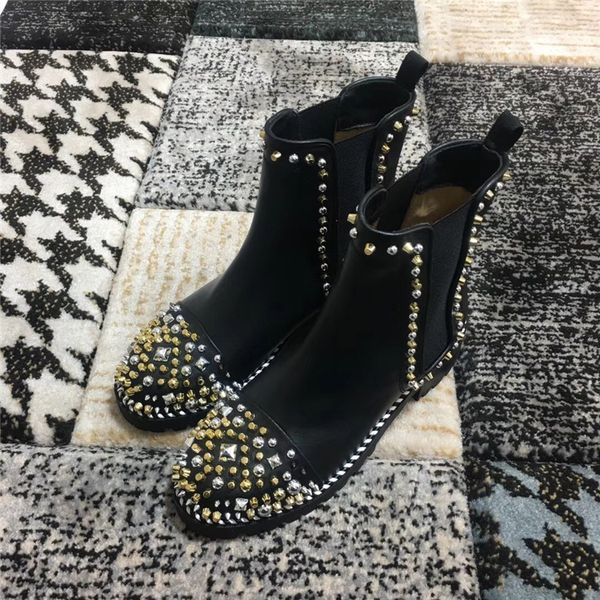 new arrival brand women boots red bottom spike luxury men studded casual shoes rivet lovers party footwear autumn winter high boot, Black
new arrival brand women boots red bottom spike luxury men studded casual shoes rivet lovers party footwear autumn winter high boot, Black