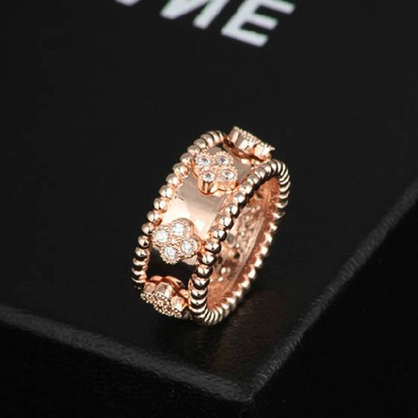 Anéis banda laisiman
Anéis banda laisiman