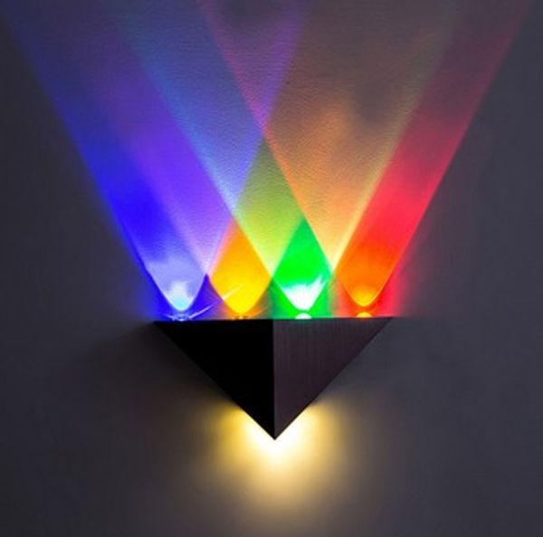5w aluminum triangles led wall lamp ac90-265v high power led modern home lighting indoor outdoor evening disco balloon light
5w aluminum triangles led wall lamp ac90-265v high power led modern home lighting indoor outdoor evening disco balloon light