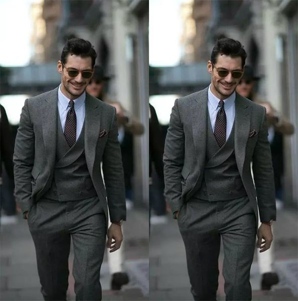 grey custom made men suit groom tuxedos groomsmen formal suits business men wear(jacket+pants+vest) three pieces wedding man wear, Black;gray
grey custom made men suit groom tuxedos groomsmen formal suits business men wear(jacket+pants+vest) three pieces wedding man wear, Black;gray