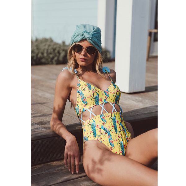 2018 sexy backless one piece купальники женщины открытой спиной монокини купальник бразильский черный вырез плавать боди девушка пляж одежда
2018 sexy backless one piece купальники женщины открытой спиной монокини купальник бразильский черный вырез плавать боди девушка пляж одежда