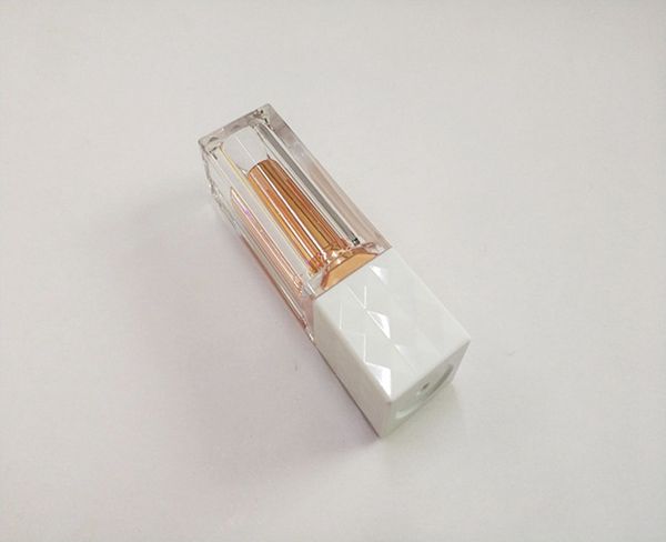 100pcs/lot 3ml capacity 12.1mm empty plastic white lipstick tube travel cosmetic container lip balm tubes bottles
100pcs/lot 3ml capacity 12.1mm empty plastic white lipstick tube travel cosmetic container lip balm tubes bottles