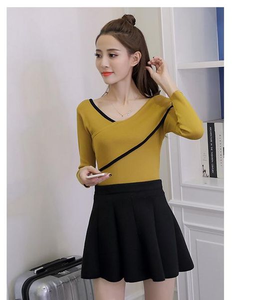 send 2018 autumn new style korean v-neck bowknot fashion arder long sleeve set head sweater female, White;black 
send 2018 autumn new style korean v-neck bowknot fashion arder long sleeve set head sweater female, White;black