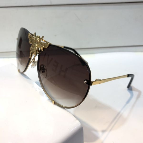 2238 sunglasses for men women designer popular fashion big summer style with the bees uv protection lens come with case 2238s, White;black
2238 sunglasses for men women designer popular fashion big summer style with the bees uv protection lens come with case 2238s, White;black
