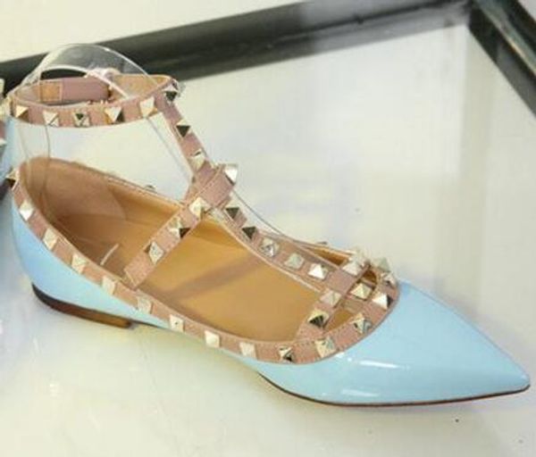 Brand Sexy Leather Shoes Pattern Women Flats Rivets Pointed Toe Women Shoes Ankle Straps Flats Shoes Women
Brand Sexy Leather Shoes Pattern Women Flats Rivets Pointed Toe Women Shoes Ankle Straps Flats Shoes Women