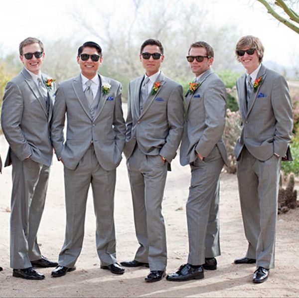 2018 classic light grey groomsmen suits three pieces wedding suits groom man wedding tuxedos custom made (jacket+pants+tie+vest), Black;gray
2018 classic light grey groomsmen suits three pieces wedding suits groom man wedding tuxedos custom made (jacket+pants+tie+vest), Black;gray