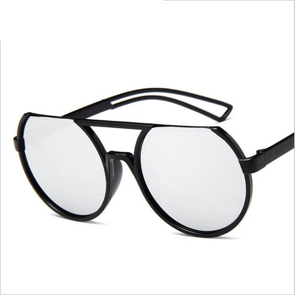New arrival sunglasses women men Brand designer uv400 lens Retro Vintage Sports Cool sun glasses with free cases
New arrival sunglasses women men Brand designer uv400 lens Retro Vintage Sports Cool sun glasses with free cases