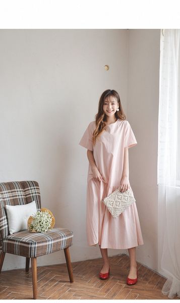 new minimalist tassel hand holding straw bag vintage hand-wrap woven bag summer beach bag
new minimalist tassel hand holding straw bag vintage hand-wrap woven bag summer beach bag
