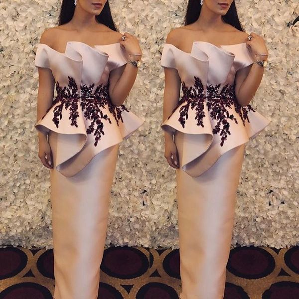 Modest Sheath Evening Dresses Peplum Satin Lace Saudi African Arabia Long Party Dress Prom Formal Pageant Celebrity Gowns
Modest Sheath Evening Dresses Peplum Satin Lace Saudi African Arabia Long Party Dress Prom Formal Pageant Celebrity Gowns
