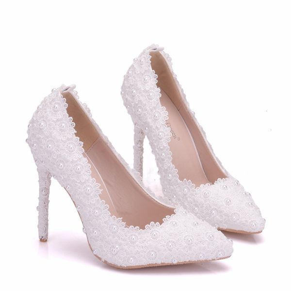 2018 new fashionl white lace flowers pointed toe shoes for women 11cm heels elegant wedding shoes thick heel shoes handmade plus size heels, Black
2018 new fashionl white lace flowers pointed toe shoes for women 11cm heels elegant wedding shoes thick heel shoes handmade plus size heels, Black