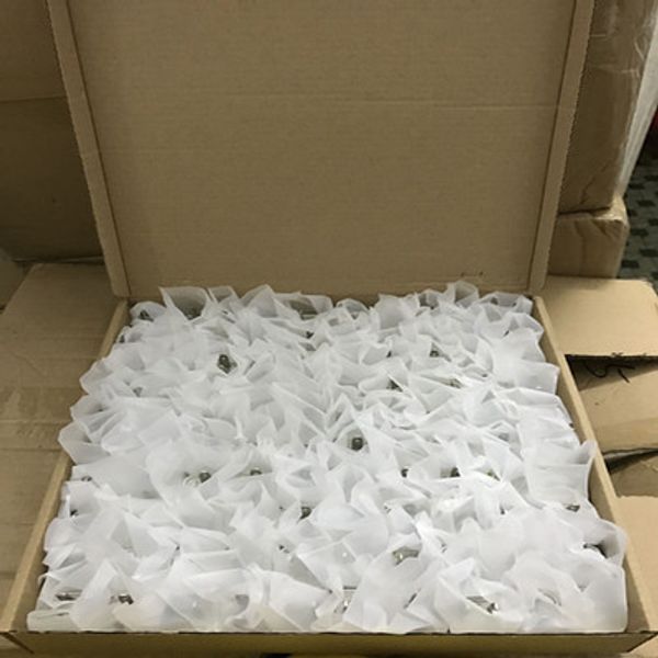 OEM AAAA Quality US/EU Plug 5V 1A USB AC Power Wall Adapter charging for ip6 6S 7 8 Without retail package (One Box for 100pcs )
OEM AAAA Quality US/EU Plug 5V 1A USB AC Power Wall Adapter charging for ip6 6S 7 8 Without retail package (One Box for 100pcs )