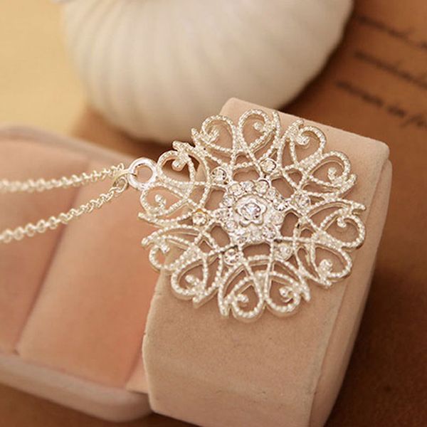 whole salesilvery black hollow flower pendent necklace set auger sweater woman fashion jewelry gift, Silver
whole salesilvery black hollow flower pendent necklace set auger sweater woman fashion jewelry gift, Silver