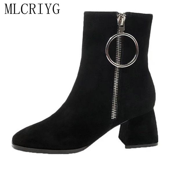 2018 new fashion women's classical boots autumn cozy circle zipper shoes woman square high heels ladies most popular boot, Black
2018 new fashion women's classical boots autumn cozy circle zipper shoes woman square high heels ladies most popular boot, Black