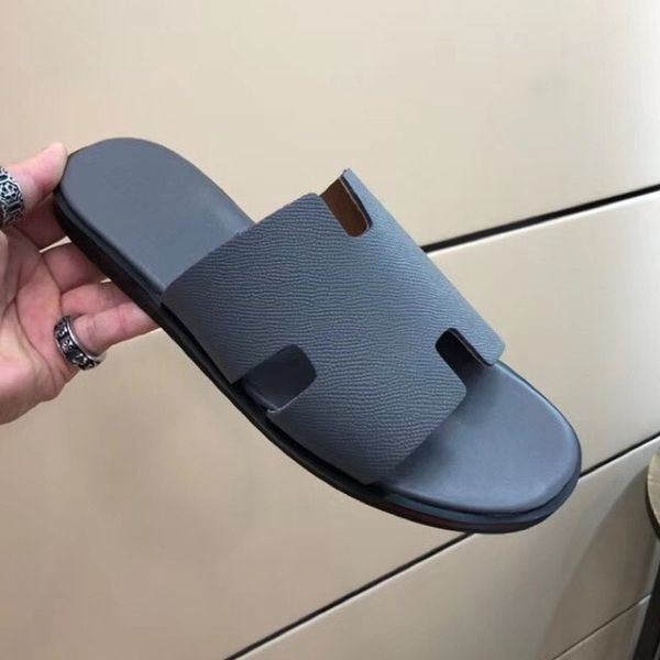 Paris sandals fashion brand classic men's slippers super star shoe Genuine leather beach shoes high quality designer slippers casual loafers
Paris sandals fashion brand classic men's slippers super star shoe Genuine leather beach shoes high quality designer slippers casual loafers