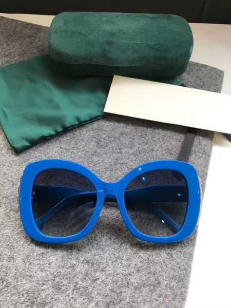 women deisgner 0260 butterfly sunglasses blue/grey gradient sonnenbrille fashion brand gafas de sol sunglasses with hard box, White;black 
women deisgner 0260 butterfly sunglasses blue/grey gradient sonnenbrille fashion brand gafas de sol sunglasses with hard box, White;black