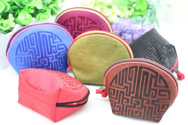 природные mulberry шелковый shell малый zip сумка рождество подарочные пакеты портмоне сувениры партии китайской парчи мешок ювелирных издел
природные mulberry шелковый shell малый zip сумка рождество подарочные пакеты портмоне сувениры партии китайской парчи мешок ювелирных издел