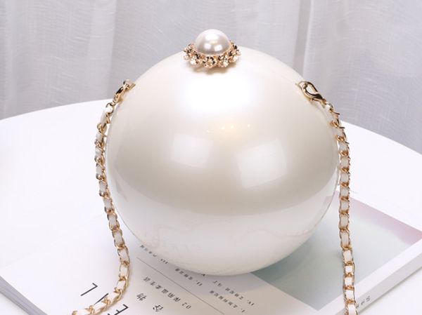 fashion lady round ball shape wallet mobile phone package pearl handbags shoulder bag
fashion lady round ball shape wallet mobile phone package pearl handbags shoulder bag