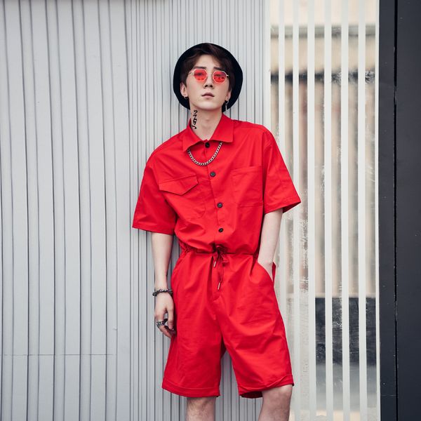 2018 summer solid multi-pocket men's short-sleeve shorts workwear rompers set fashion casual pant loose jumpsuit size l xl, Blue
2018 summer solid multi-pocket men's short-sleeve shorts workwear rompers set fashion casual pant loose jumpsuit size l xl, Blue