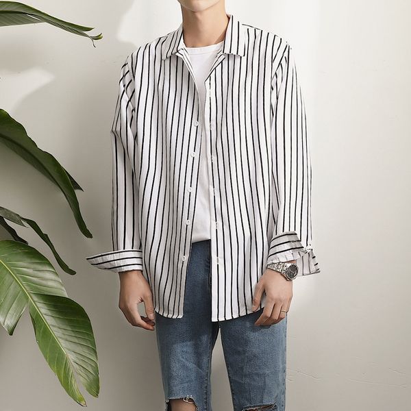 

autumn 2017 new product small and fresh black and white vertical stripes men long sleeve shirt loose style casual fashion shirt, White;black