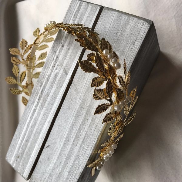 2pcs gold leaf baroque tiara headband flower crown hair jewelry bridal hairband headpiece hair band wedding accessories, Golden;white
2pcs gold leaf baroque tiara headband flower crown hair jewelry bridal hairband headpiece hair band wedding accessories, Golden;white
