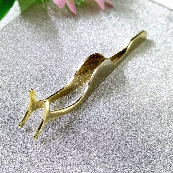 false eyelash tweezers fake eye lash curler applicator clip makeup tool beauty golden color and rose gold tweezer
false eyelash tweezers fake eye lash curler applicator clip makeup tool beauty golden color and rose gold tweezer