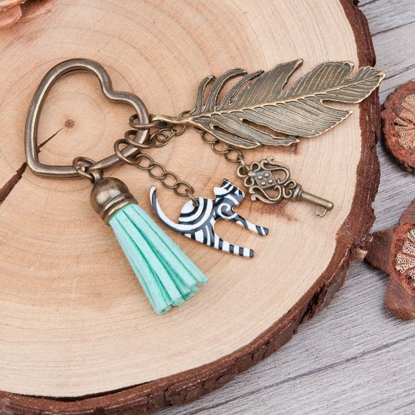 doreen box antique bronze key chains&key rings vintage feather heart key pendant stripe cat tassel pendants mint green keychain, Silver
doreen box antique bronze key chains&key rings vintage feather heart key pendant stripe cat tassel pendants mint green keychain, Silver