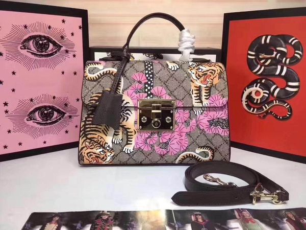 Верхний слой замок тигр сумки на ремне натуральная кожа Женщины сумки crossbody сумки
Верхний слой замок тигр сумки на ремне натуральная кожа Женщины сумки crossbody сумки