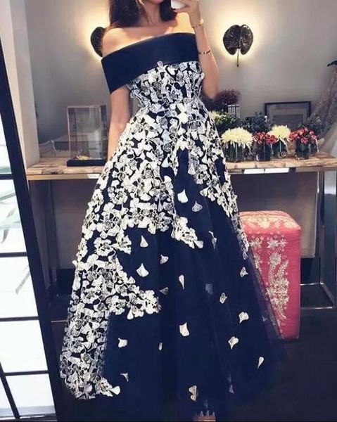 2020 elegant black tea length formal evening dresses off the shoulder a line satin prom gowns with white lace appliqued gowns, Black;red
2020 elegant black tea length formal evening dresses off the shoulder a line satin prom gowns with white lace appliqued gowns, Black;red